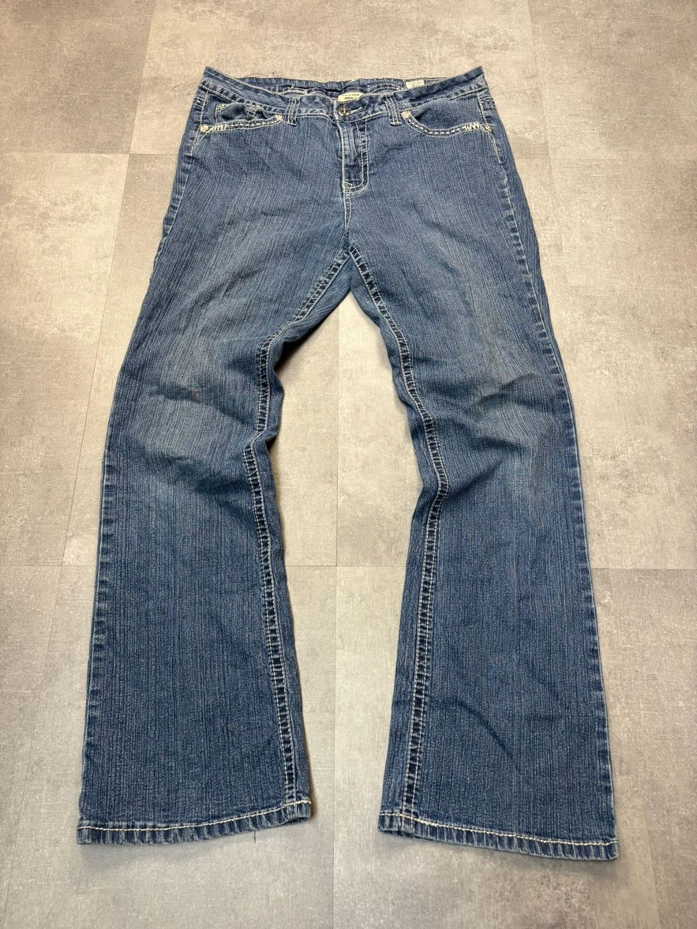 Jeans: Miss Me Bootcut Flared Jeans - Grösse XL/34 – Neuf (Voir description) à Werdenberg par hase.vintage 2