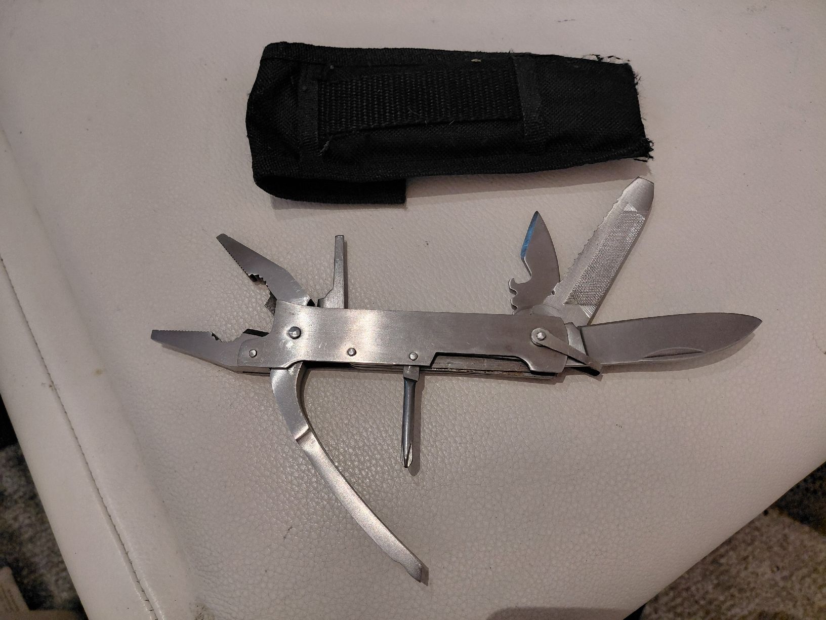 Coltelli tascabile: Multitool /Tool mit Zange, Messer, Schraubenzieher! – Usato da Belp venduto da mar_76s8 1