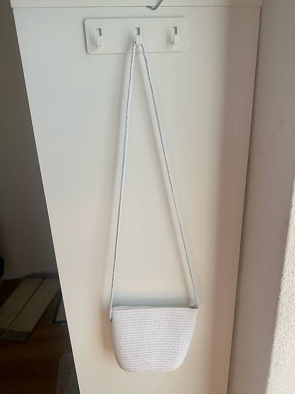 Sacs femmes: Tasche  – Neuf avec emballage d'origine à Läufelfingen par eve_jx7d