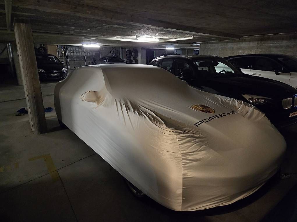 Autos: Porsche Panamera Cover – Gebraucht aus Adliswil von Ducatisti77