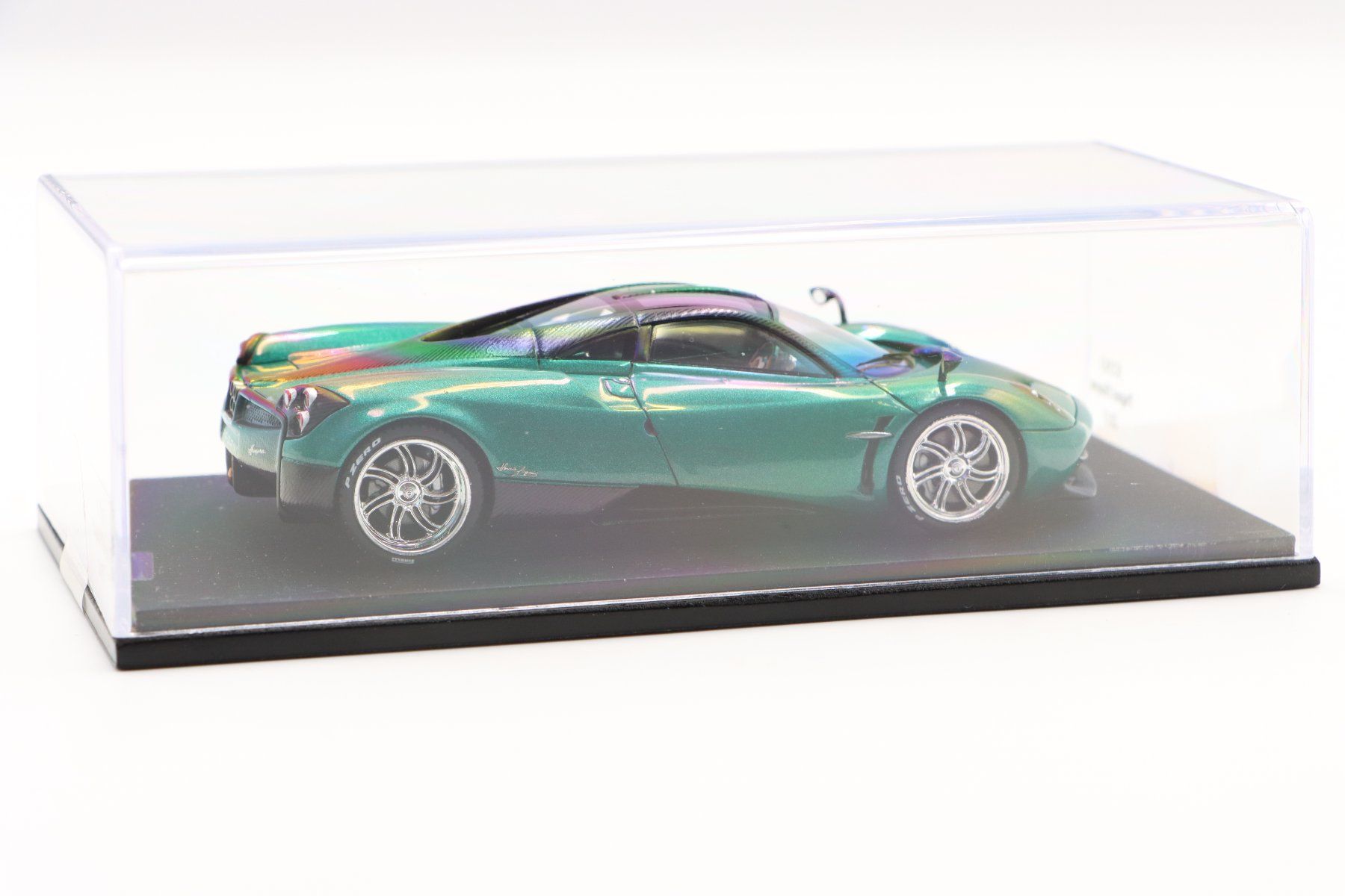 Modellautos: Pagani Huayra 2013 1:43 Spark – Neu und originalverpackt aus Bühl b.Aarberg von modelldiecast 8