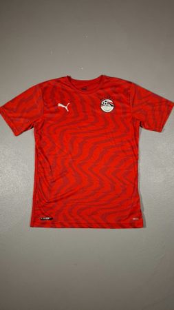 Maillot de Foot Puma Egypte Rouge Taille M - État comme Neuf