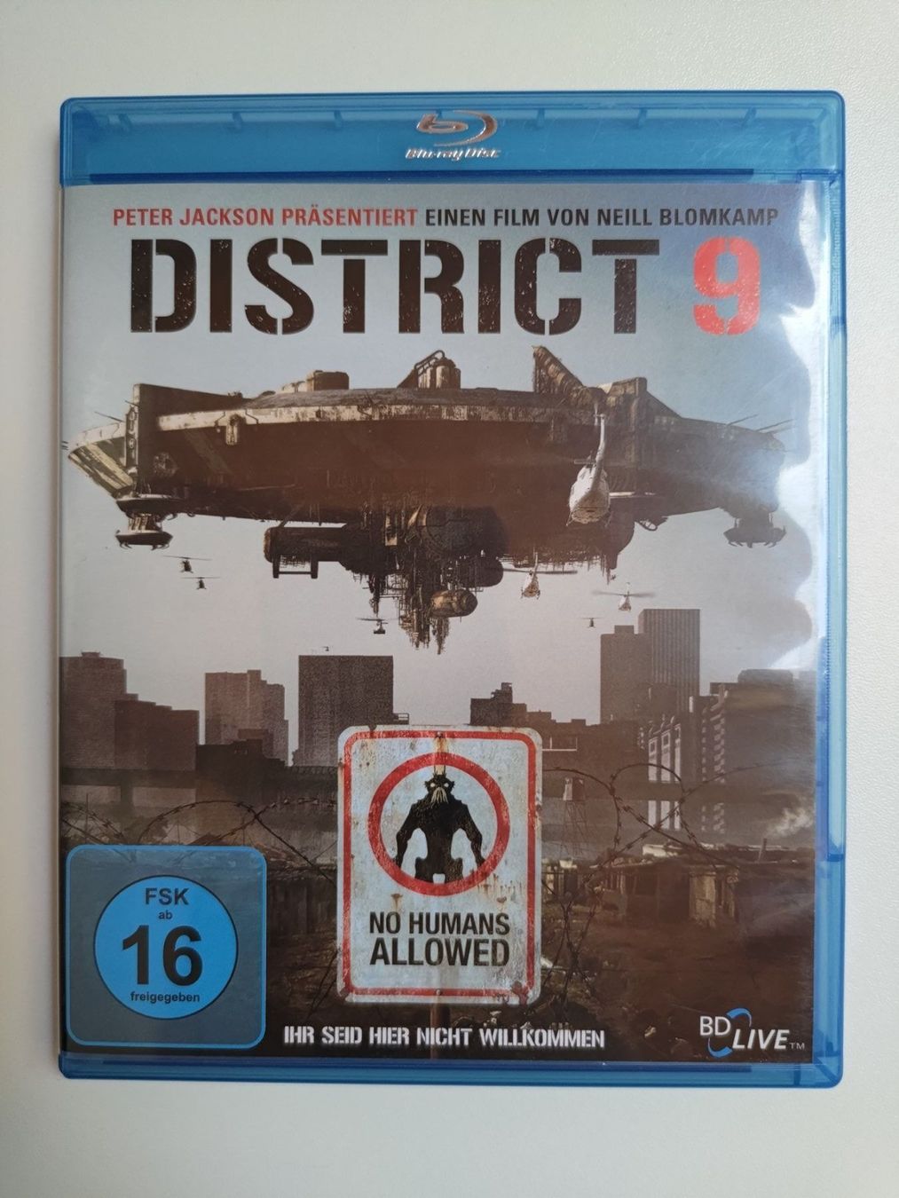 Tutti i DVDs: District 9 – Usato da Liestal venduto da Kratzilla