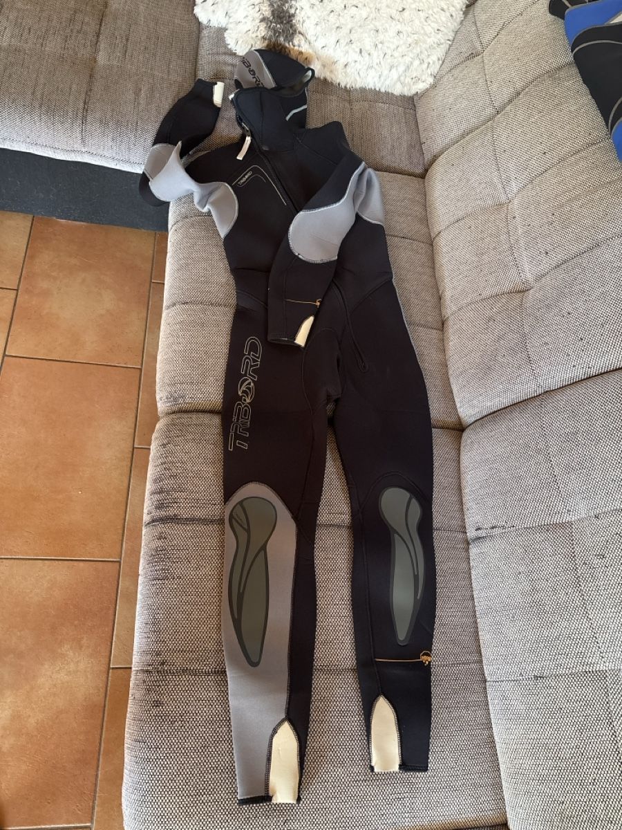 Combinaisons de plongée: Neoprenanzug Tribord – D'occasion à Ganterschwil par Marinabossi
