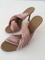 GUCCI Sandalen Pantoletten Gr. 37, NEU