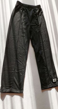 Schwarze bequeme Hose Sport Gr. xs