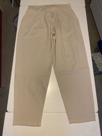 Neue Sommerhosen It: XL