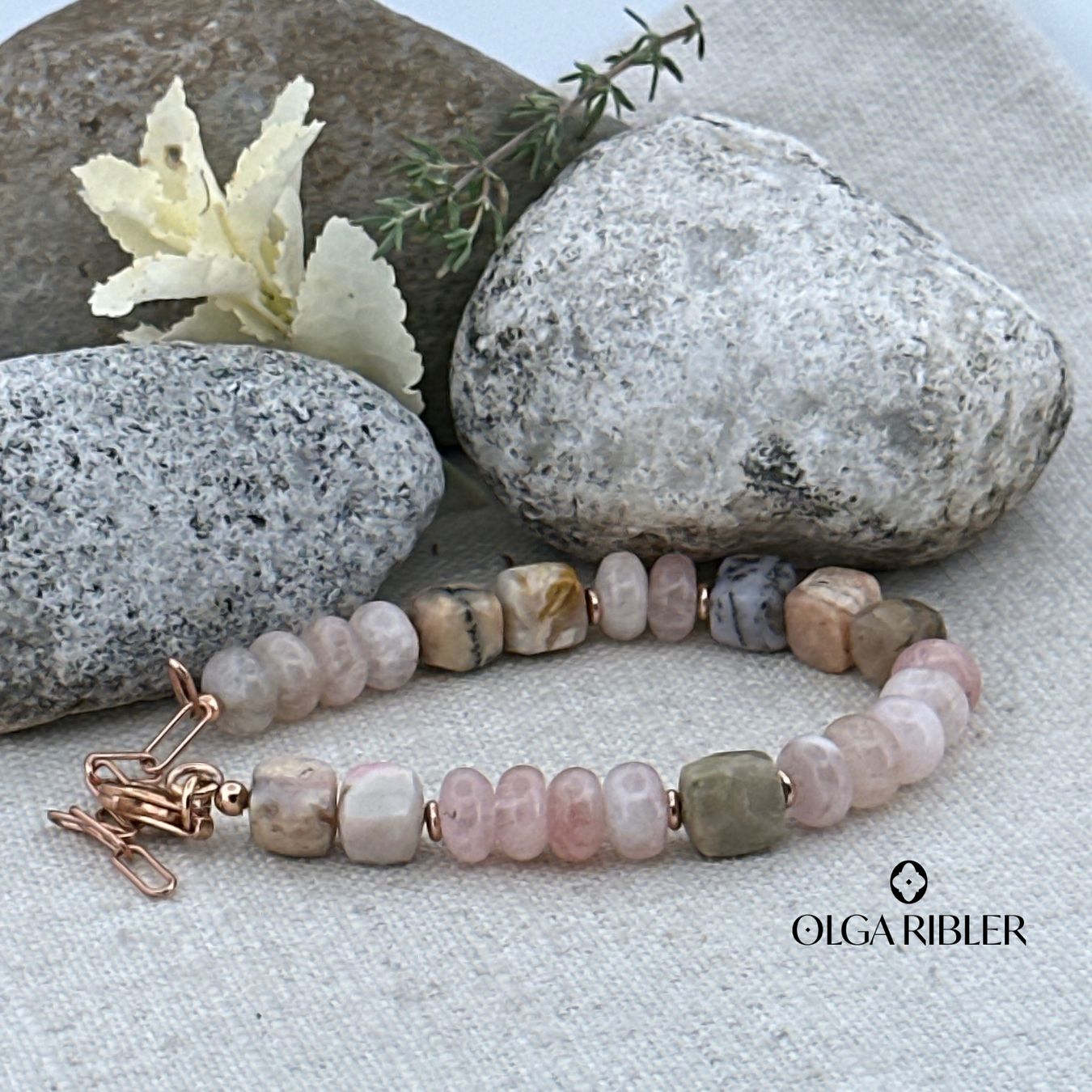 Olga Ribler Armbänder & -reifen: Armband mit Morganite, Opale – Neu (gemäss Beschreibung) aus Luzern von MonikaS03 1