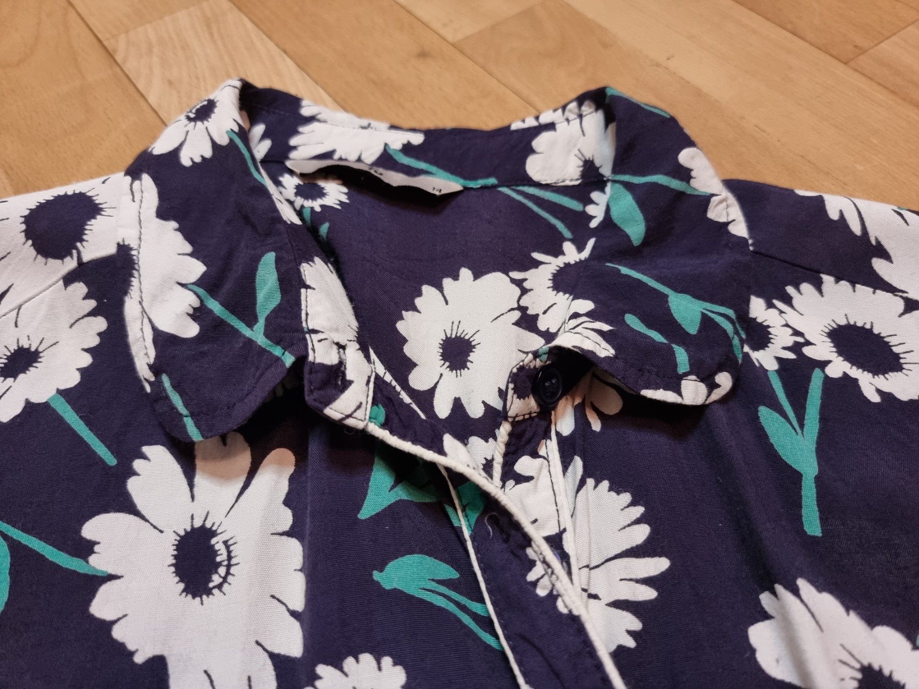 Vestiti: 🌺Kleid Größe 40/42🌺 – Usato da Wald ZH venduto da CapLux 1