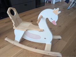 Schaukelschwan wunderschön