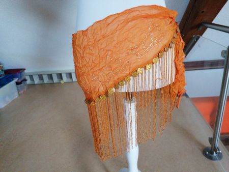Bauchtanz Tuch, Orange mit goldenen Details, Fransen