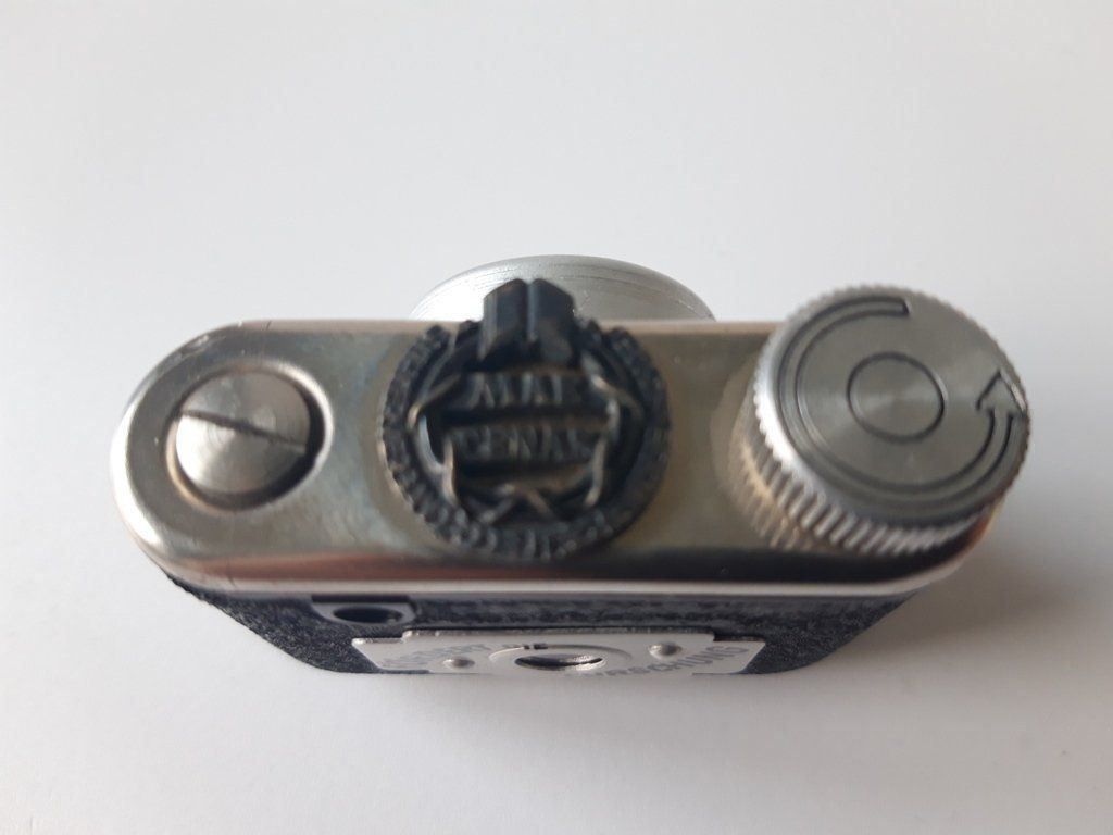 Fotocamera: Miniatur-Kamera Petitax – Usato da Küssnacht am Rigi venduto da blacky1 2