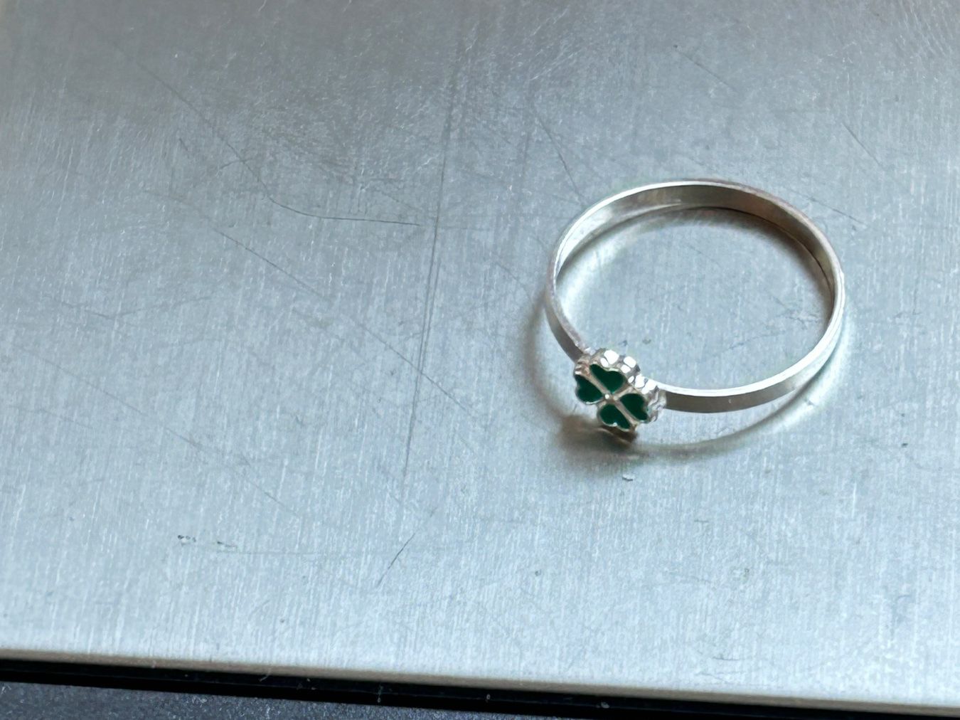 Ringe: Kinderring Kleeblatt (echt Silber) – Gebraucht aus Laufen von BelleForm 6