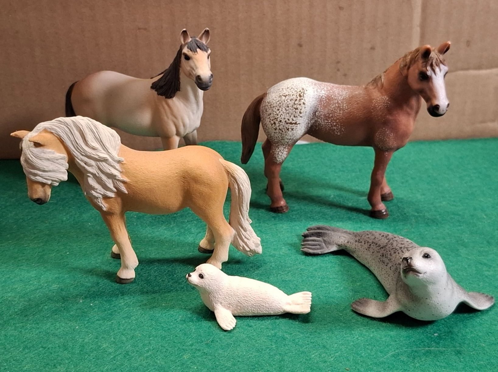 Schleich Giocattoli: Schleich Pferde und Seelöwe/Robe – Usato da Schlieren venduto da Svenja7 1