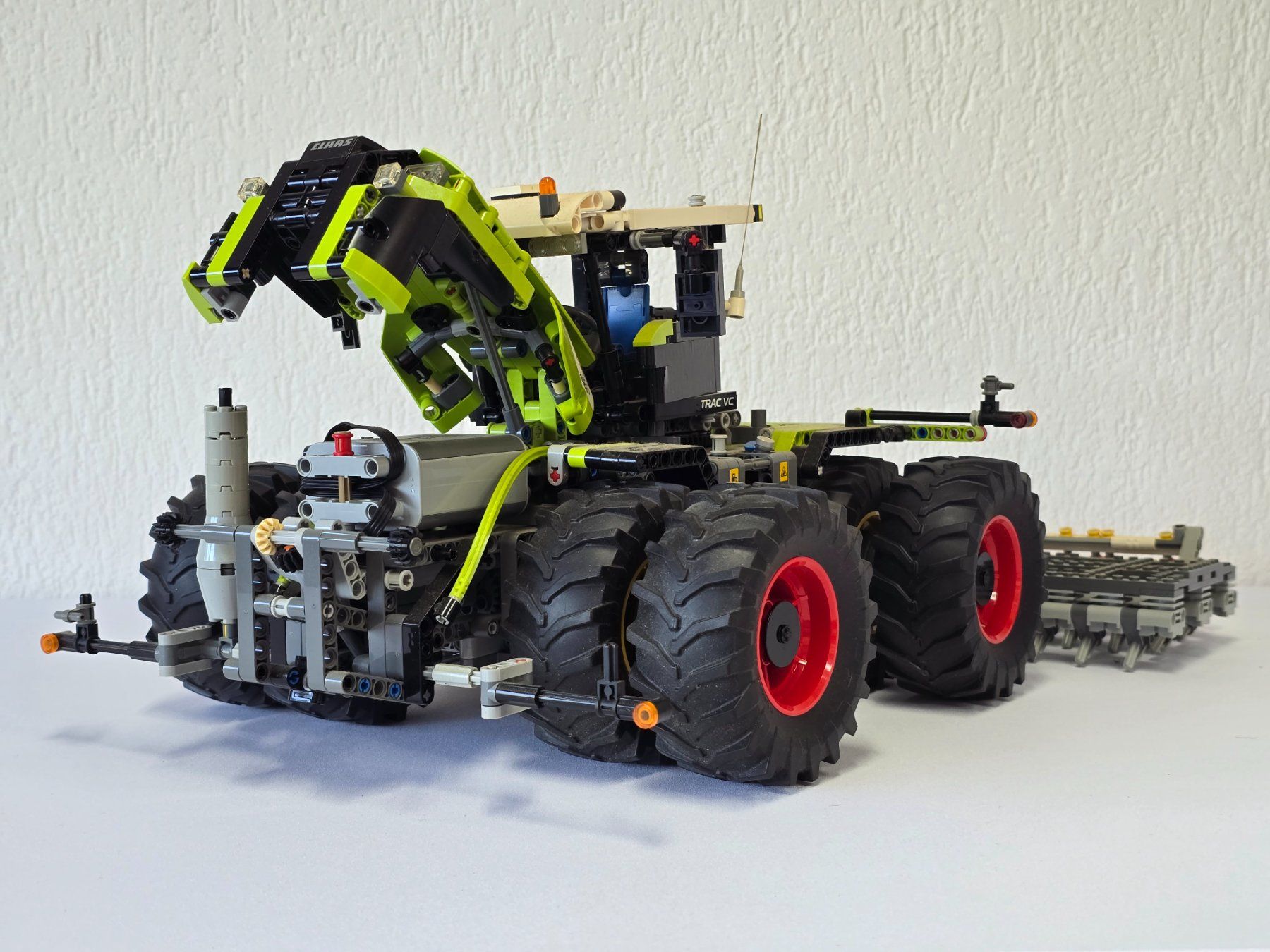 Lego Baukästen: Lego Technics, Claas Trac VC, 5000 Xerion, Staubig – Gebraucht aus Kloten von Nicola2 6