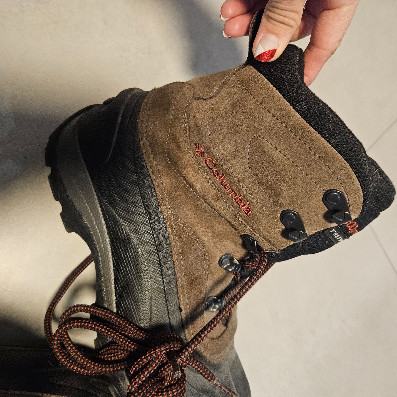 Columbia Scarpe da uomo: Bottes de neige Columbia Cascade Summit, taille 40 – Usato da Verbier venduto da gab_2klq 1