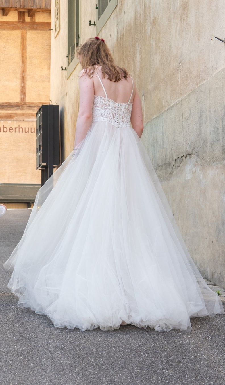 Vestiti: Brautkleid Grösse 38 – Usato da Wabern venduto da car_7fq8 7