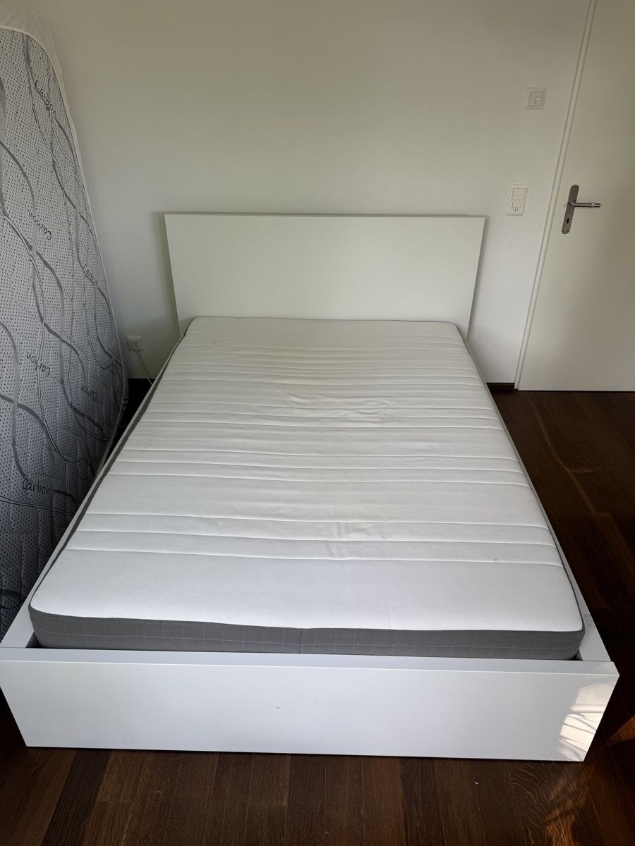 Ikea Betten: IKEA Bett weiss 140x200 cm  – Gebraucht aus Sissach von Gunzi04