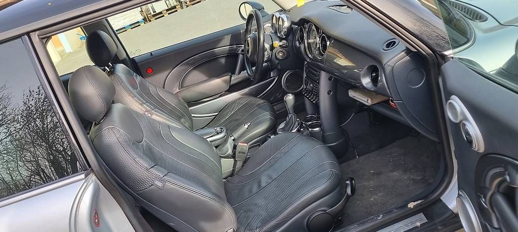Autos: Mini Cooper R50 – Gebraucht aus Ursy von iva_xgq7 2
