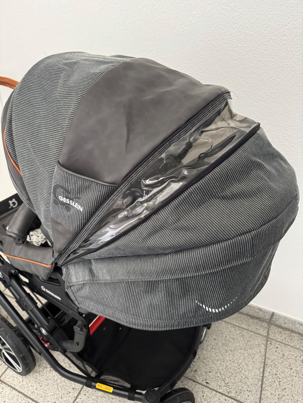 Gesslein Carrozzine: Kinderwagen Gesslein – Usato da Wolfwil venduto da Meilaenderli 4