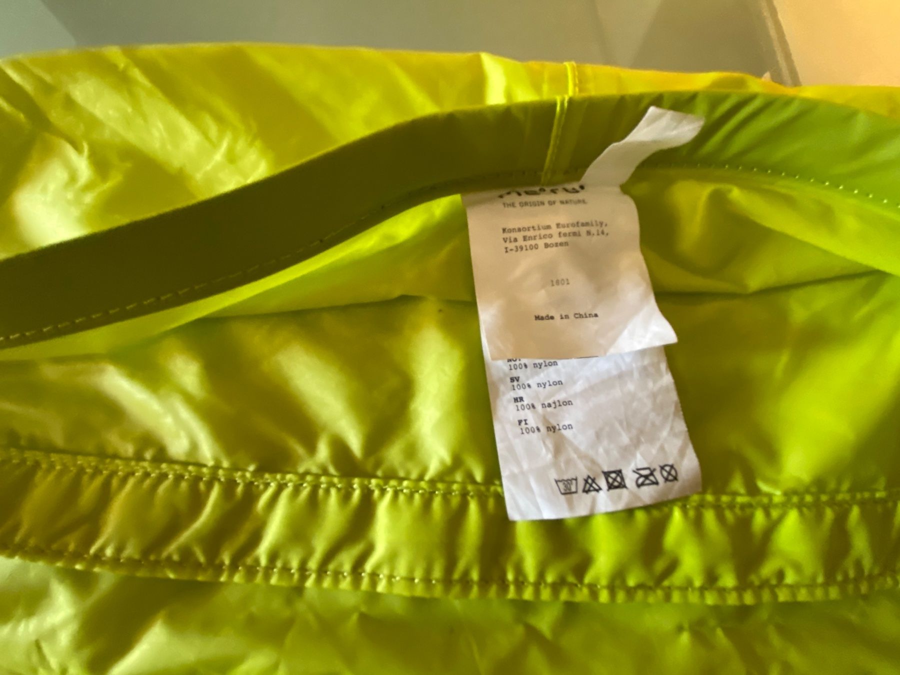 Meru Borse: Sacs de compression "Meru",  lot de 2, parfait état – Nuovo (secondo la descrizione) da Lausanne venduto da maintenant 3