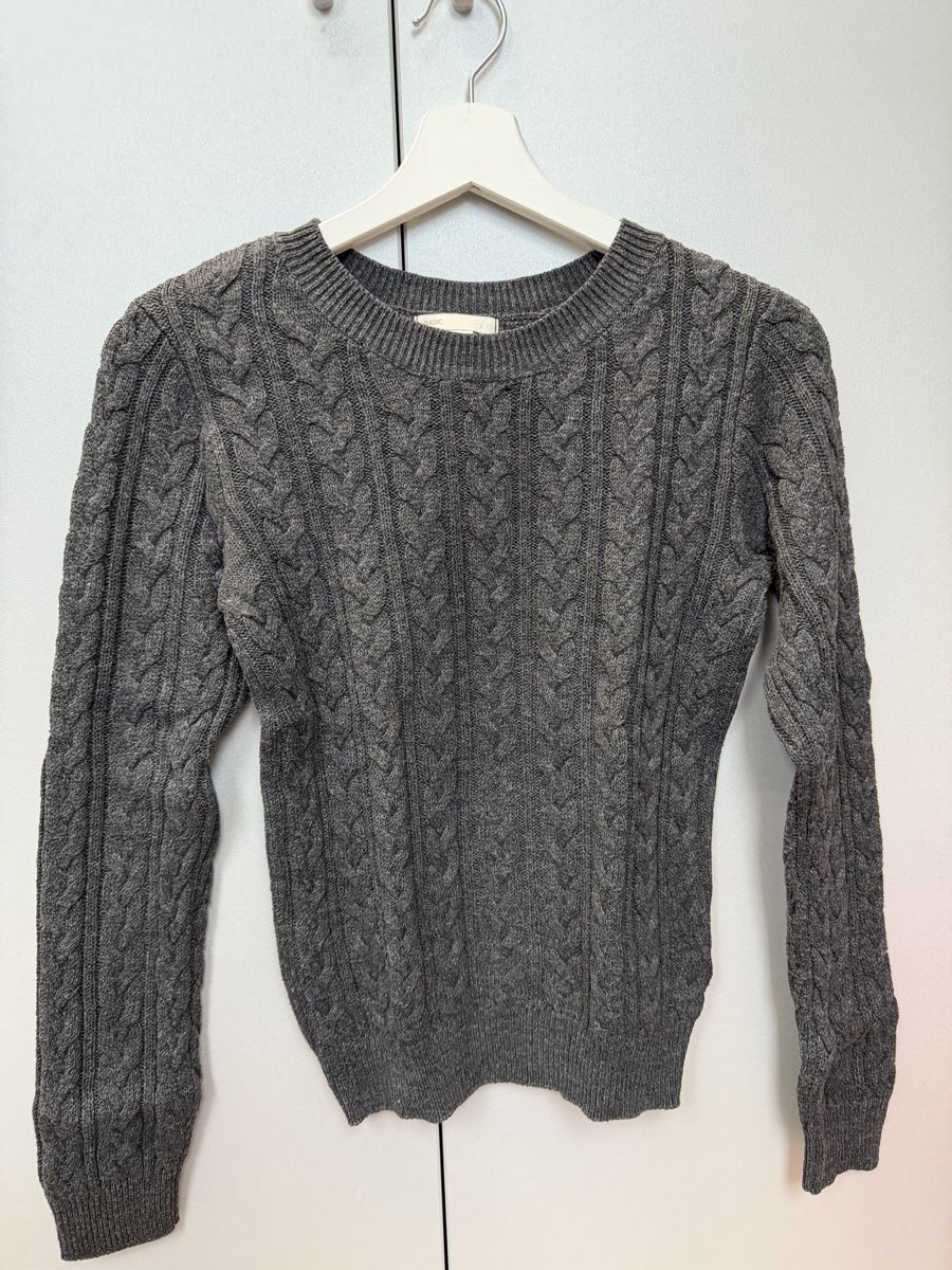 H&M Pullover & Sweatshirts: Pullover – Neu (gemäss Beschreibung) aus Birmensdorf ZH von Samantha_07
