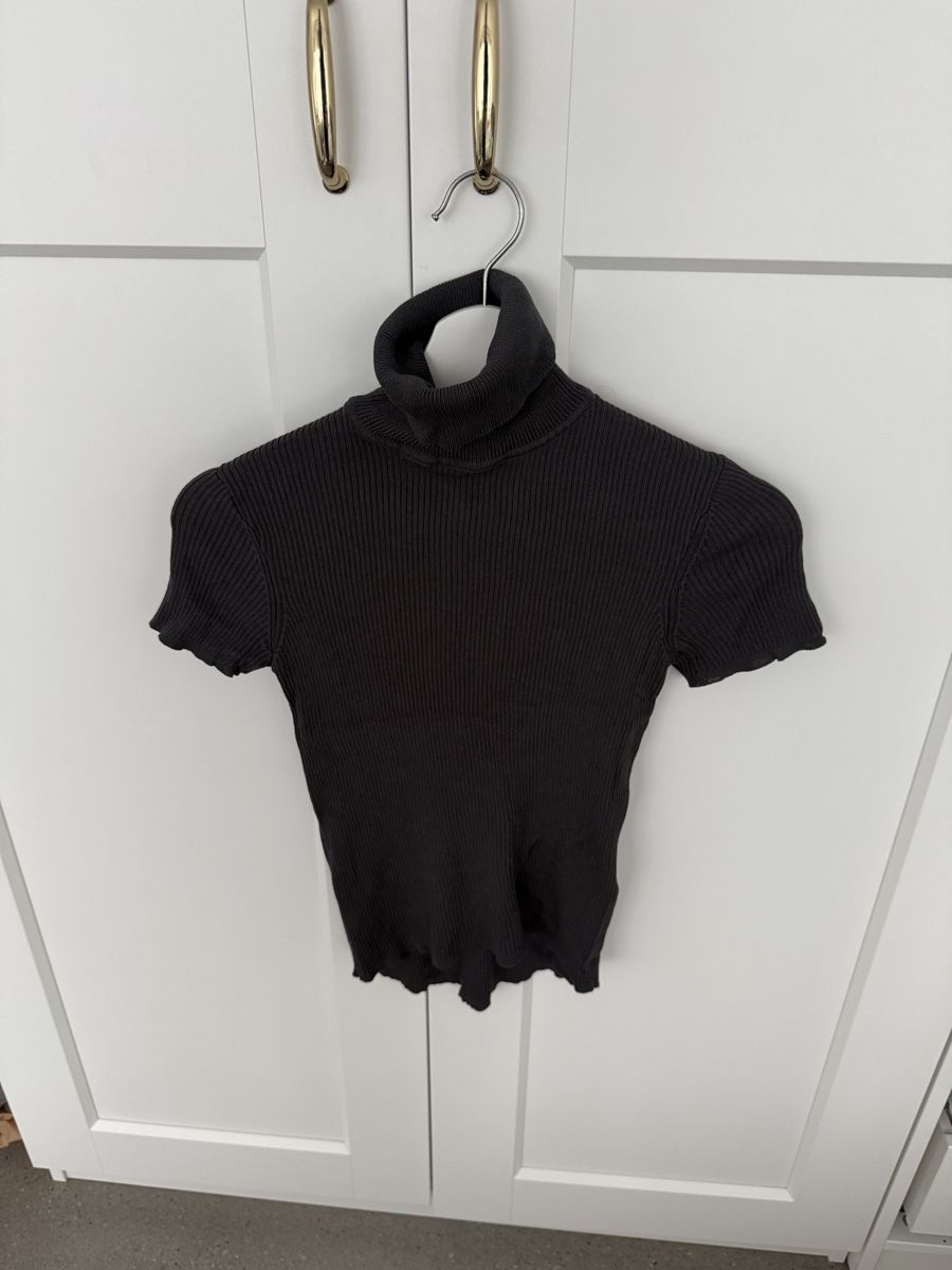 Zara T-Shirts: Damen Pullover grau Grösse M kurzarm – Neu (gemäss Beschreibung) aus Zürich von iva_iva 1