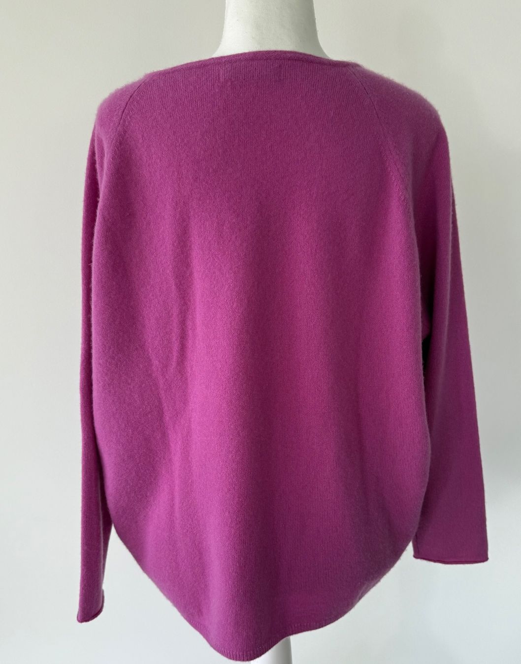 Hemisphere Pulls & Sweat-shirts: Kaschmir Pullover Hemisphere  V-Ausschnitt Rosa Gr. S – D'occasion à Weiningen ZH par san_7hsm 1