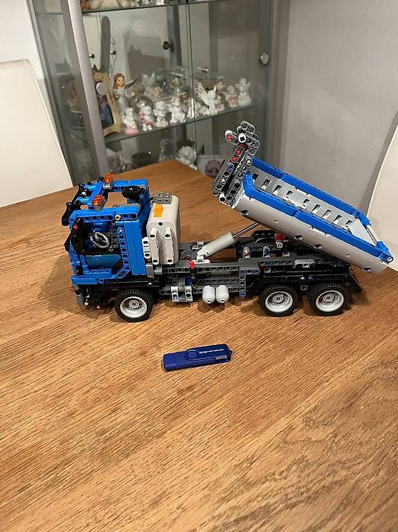 Lego Baukästen: Container Truck 8052 – Gebraucht aus Olten von Einwegparadies