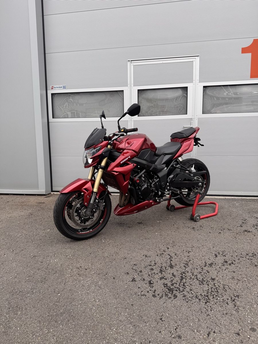 Suzuki Strada: Suzuki GSR750AUE – Usato da Niederbipp venduto da alp_6dg6 1
