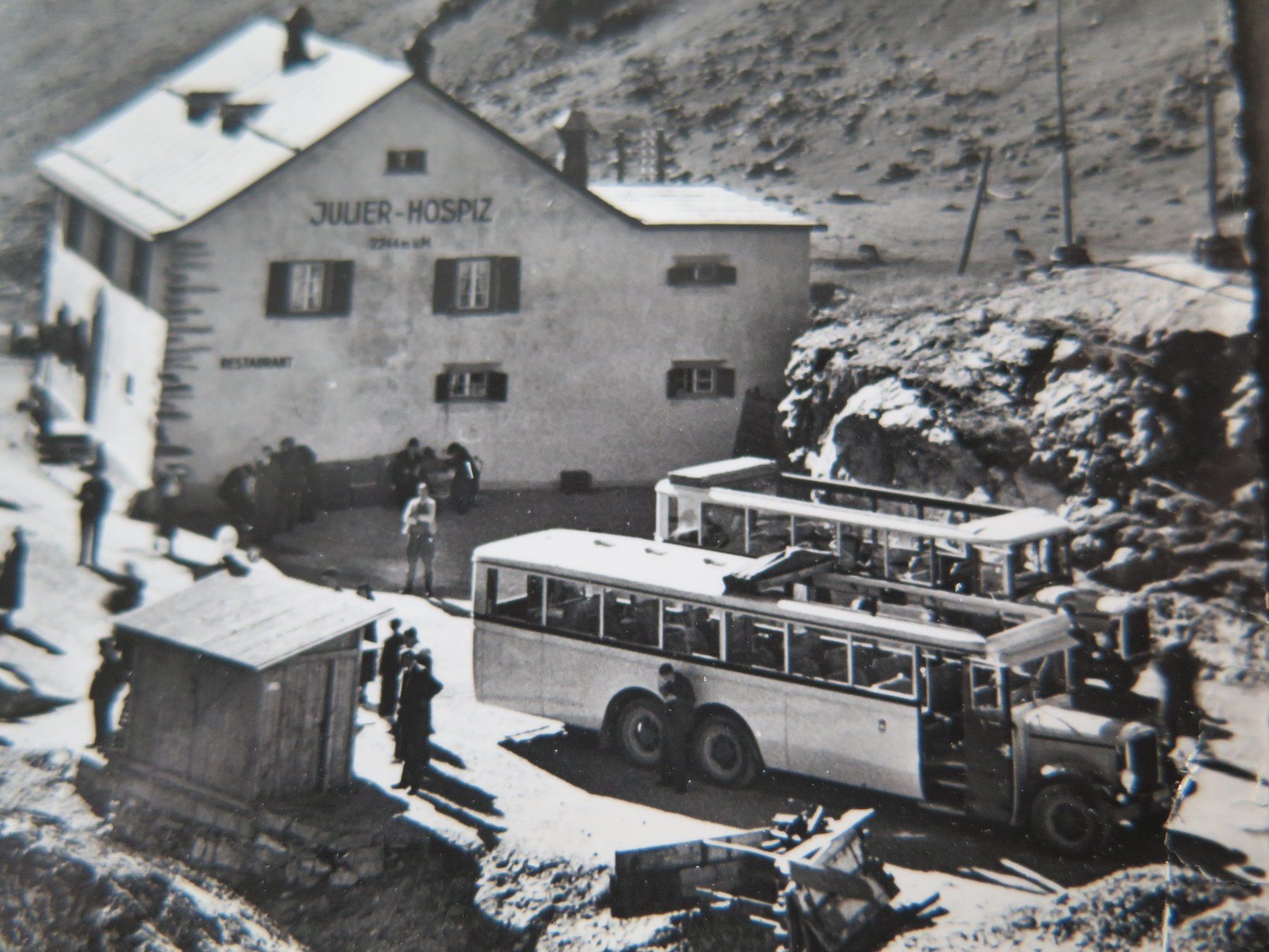 Cartoline postali: JULIER-HOSPIZ - POSTAUTOS!! – Usato da Wittenbach venduto da lipasal 1