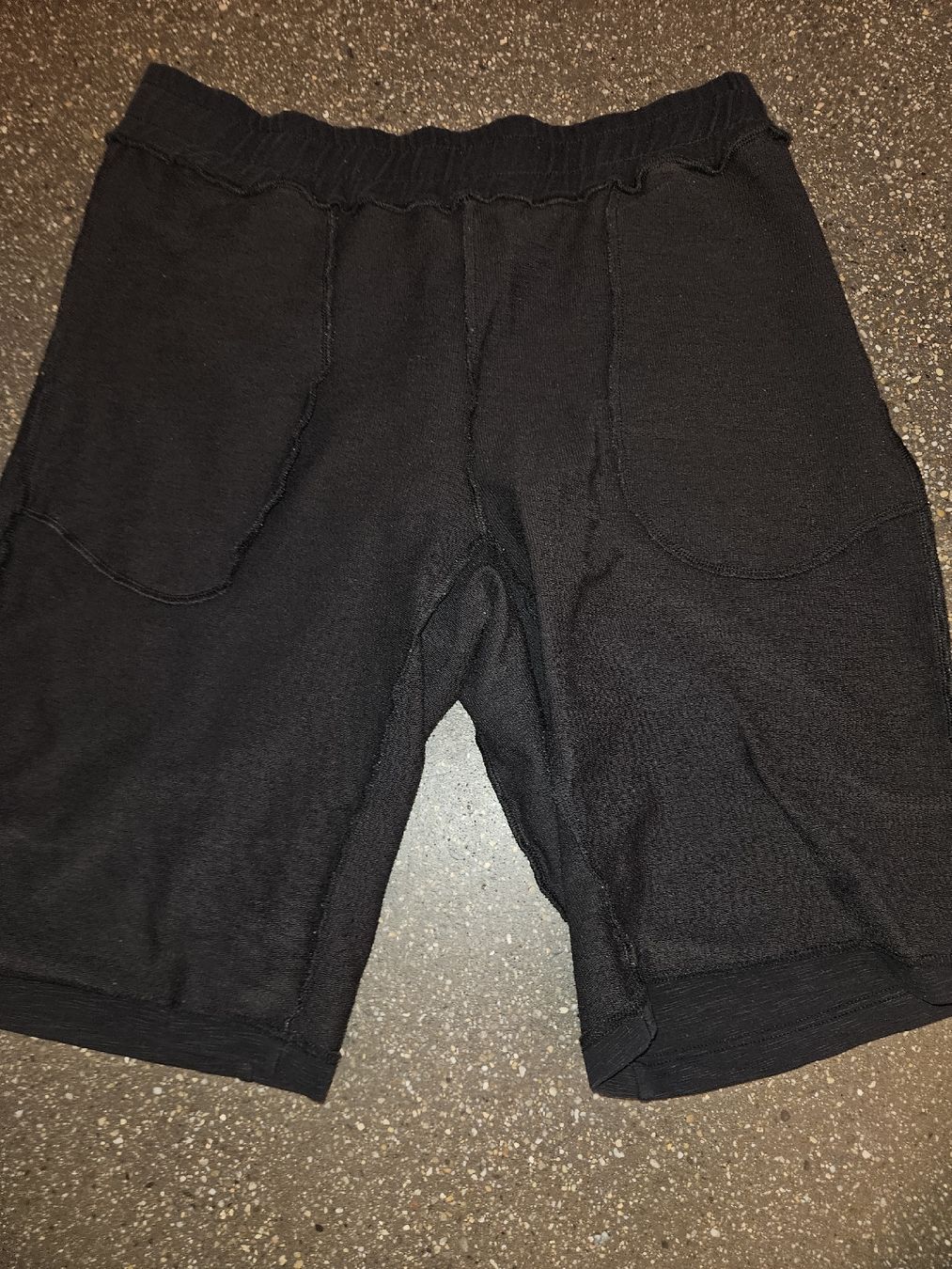 Fila Pantaloni: Fila Shorts Herren Anthrazit Grösse M  – Usato da Anwil venduto da tamoos 3