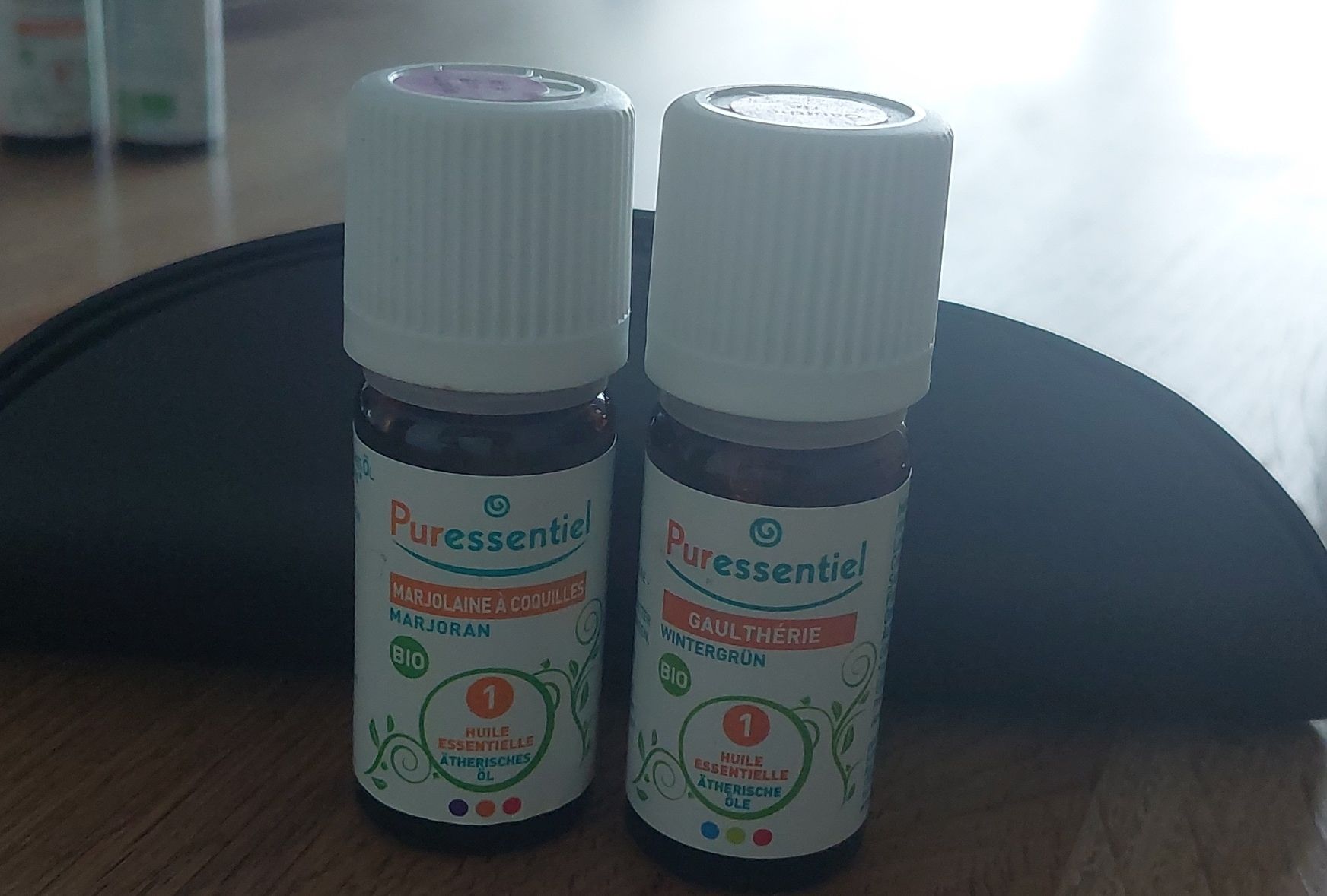 Ätherische Öle: 2 ätherische Öle: Majoran & Gaulthérie – Gebraucht aus Gwatt (Thun) von Letzte-Chance-II 1