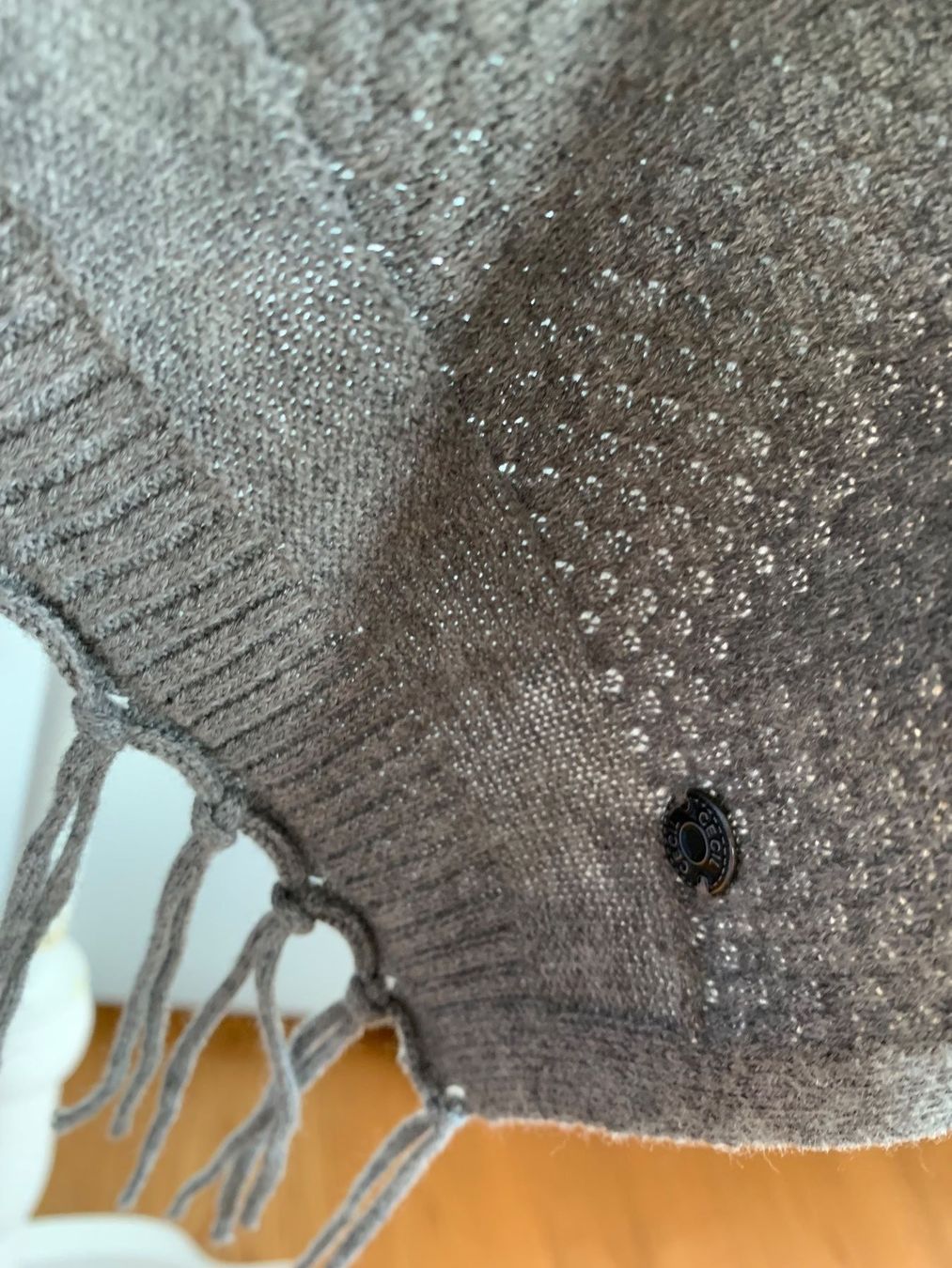 Cecil Sonstige Damenmode: CECIL graues Cape / Strickjacke Grösse 1Size – Neu (gemäss Beschreibung) aus Meiringen von littlered-ridinghood 2