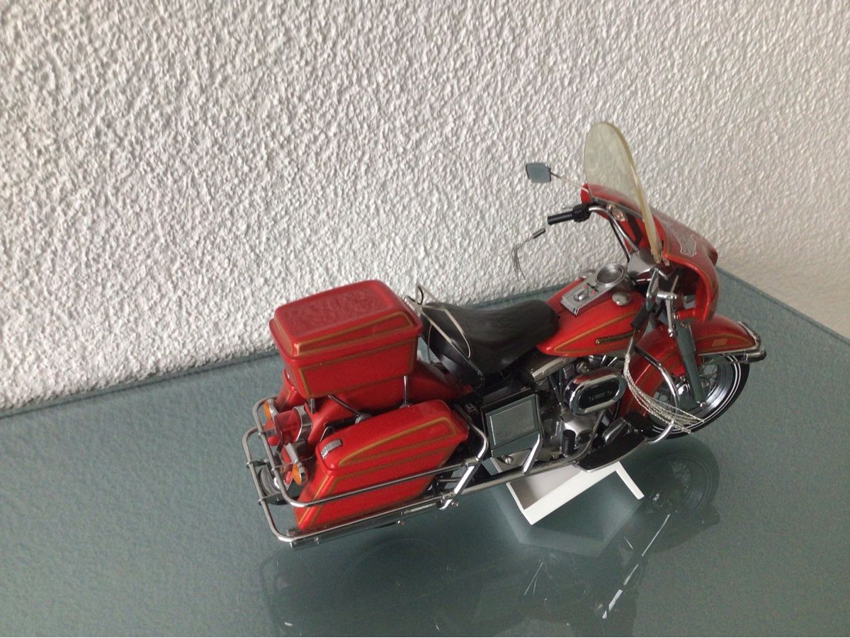 Franklin Mint Modellbausätze & Standmodelle: Harley Davidson Electra Gilde 1:10 Franklin Mint – Gebraucht aus Oetwil am See von ifnam 1