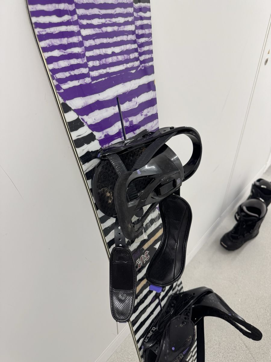 Burton Board: Snowboard Burton mit Bindung gebraucht – Usato da Wermatswil venduto da luc_z6vh 2