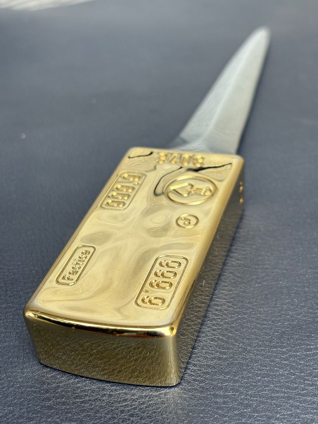 Altro materiale per ufficio: Brieföffner / Briefbeschwerer Goldbarren – Usato da Wil SG venduto da rolandsflohland 2