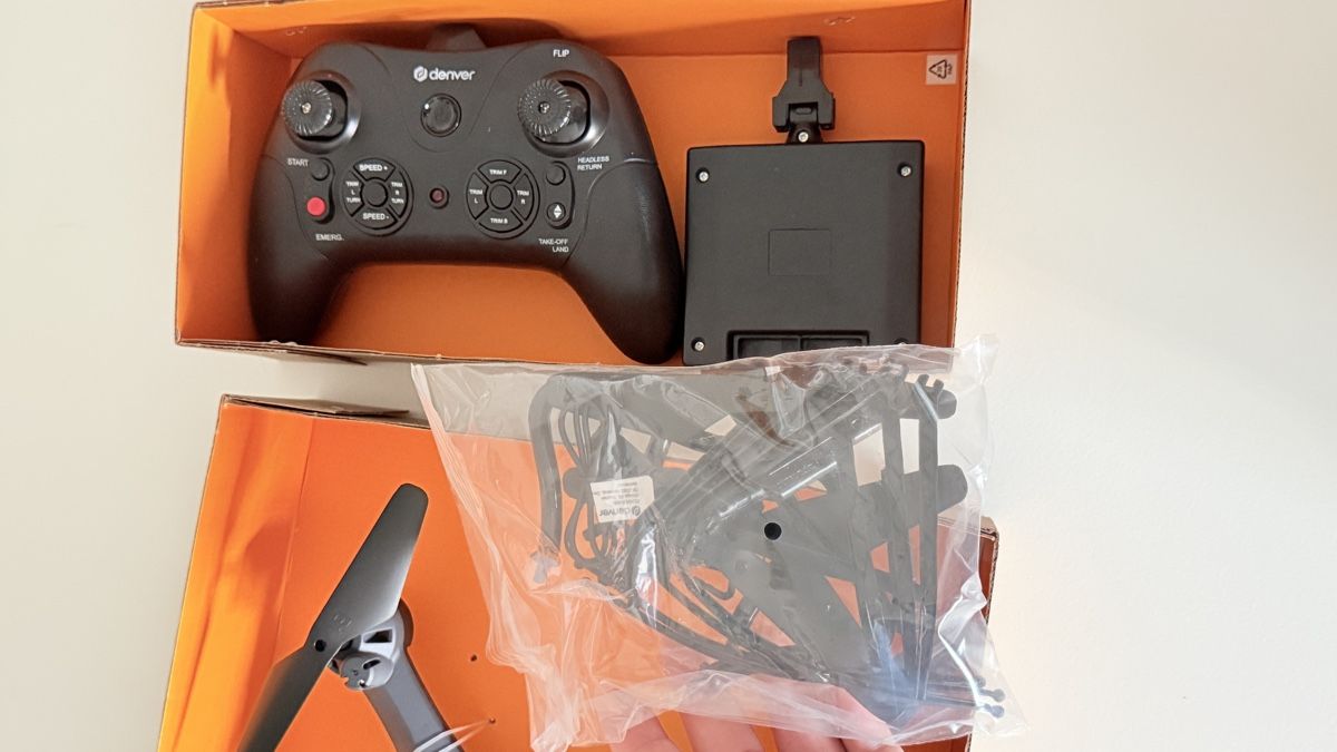 Camcorder: Drone Denver DCW-362 con camera Wi-Fi nuovo – Neu und originalverpackt aus Mendrisio von SweetMavis 3