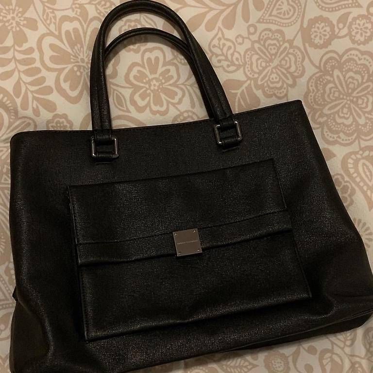 Sacs femmes: Schwarze Armani Tasche  – D'occasion à Cham par VStore 1