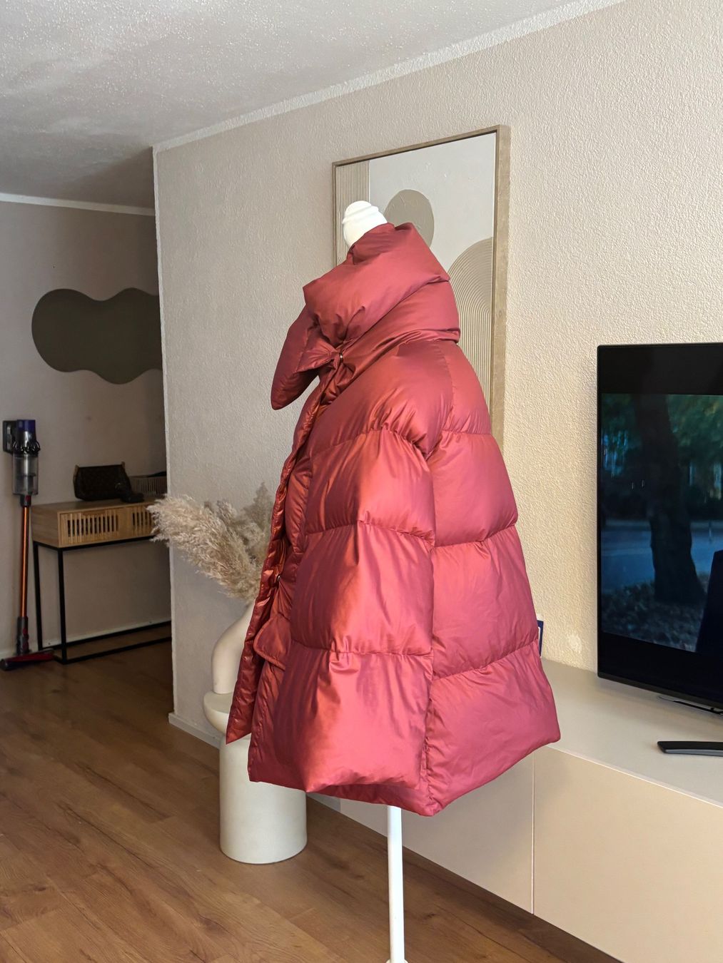 Lis Lareida Jacken: Lis Lareida Daunenjacke 899€ – Gebraucht aus St. Margrethen SG von dijanaO 4
