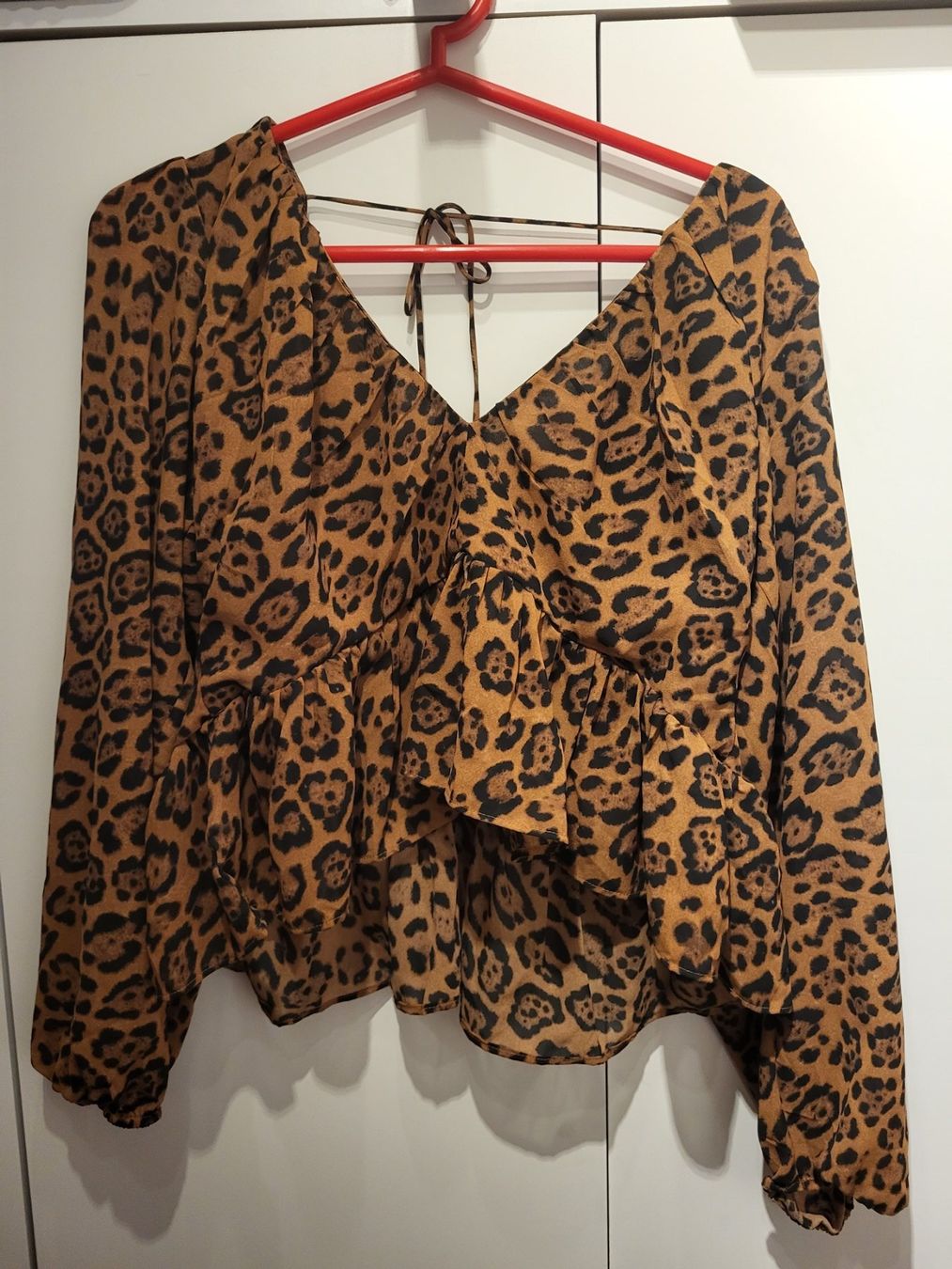 Camicette: Tiger Bluse bauchfrei Gr. M – Usato da Felben-Wellhausen venduto da Brummbaer90