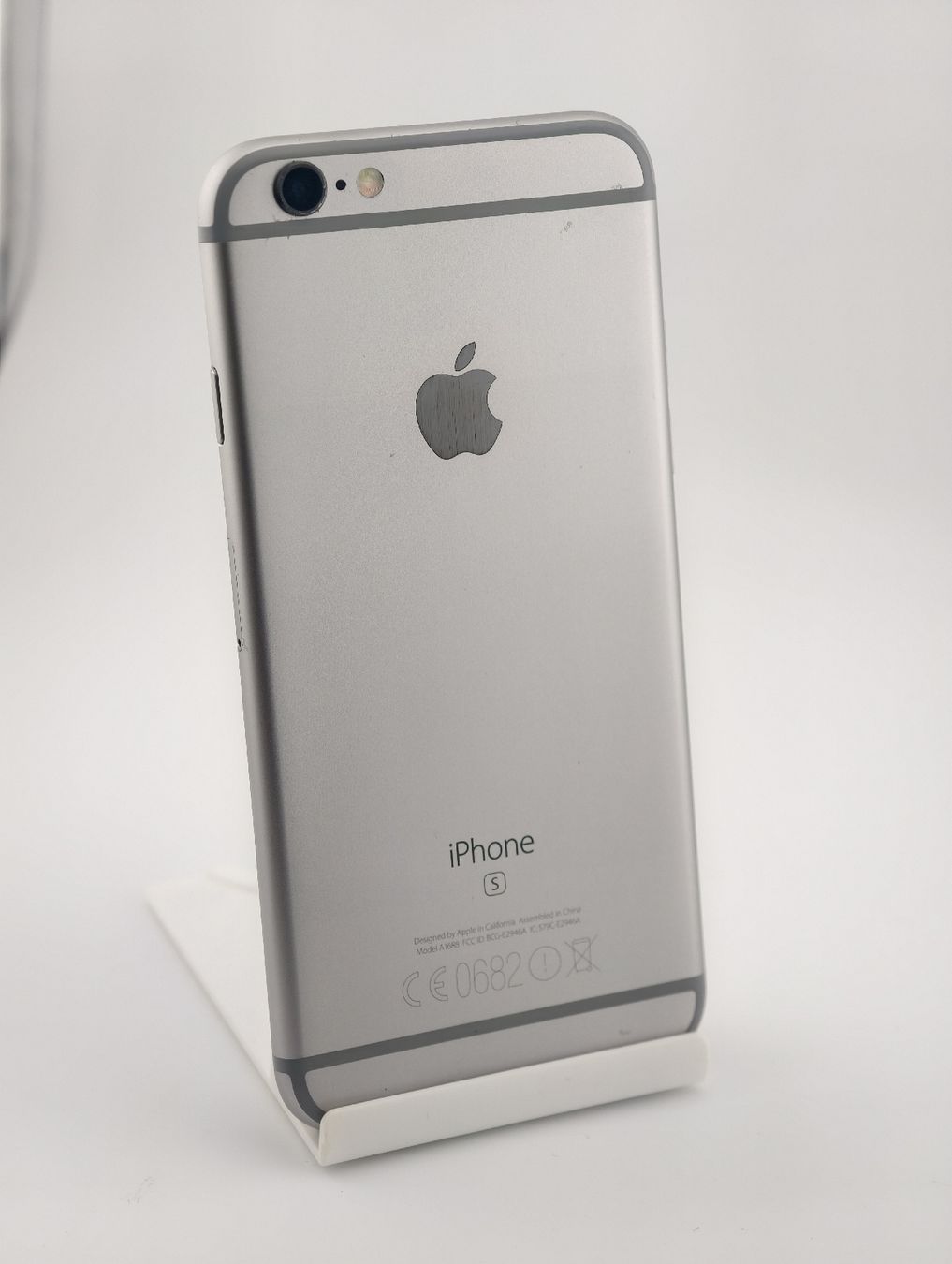 Apple Telefoni cellulari / Smartphones: iPhone 6S silver 64gb – Usato da Uster venduto da TOPPRICEE 3
