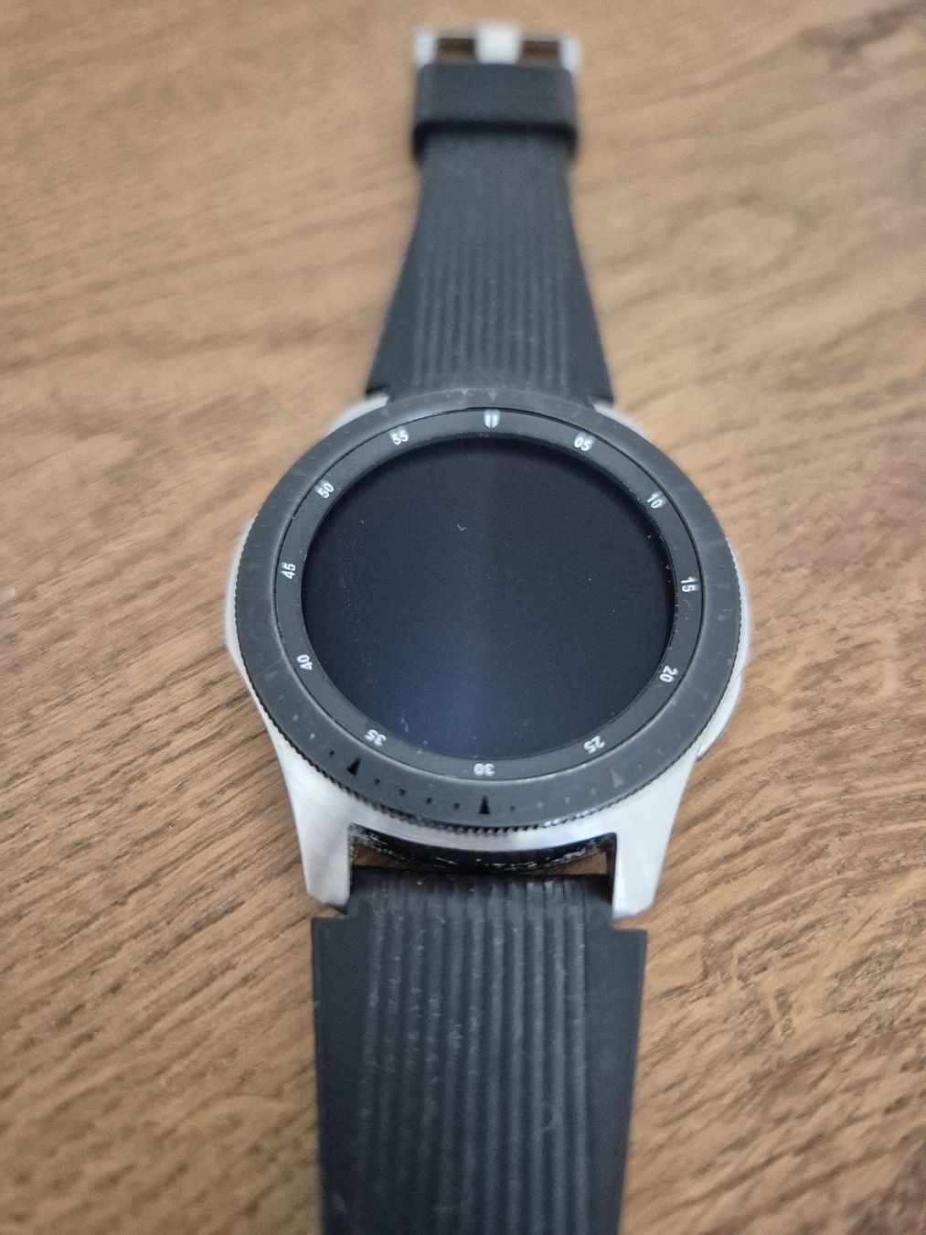Samsung Smartwatch: Samsung Galaxy Watch Silver (46mm, BT) – Usato da Lenzburg venduto da SandroRodrigues