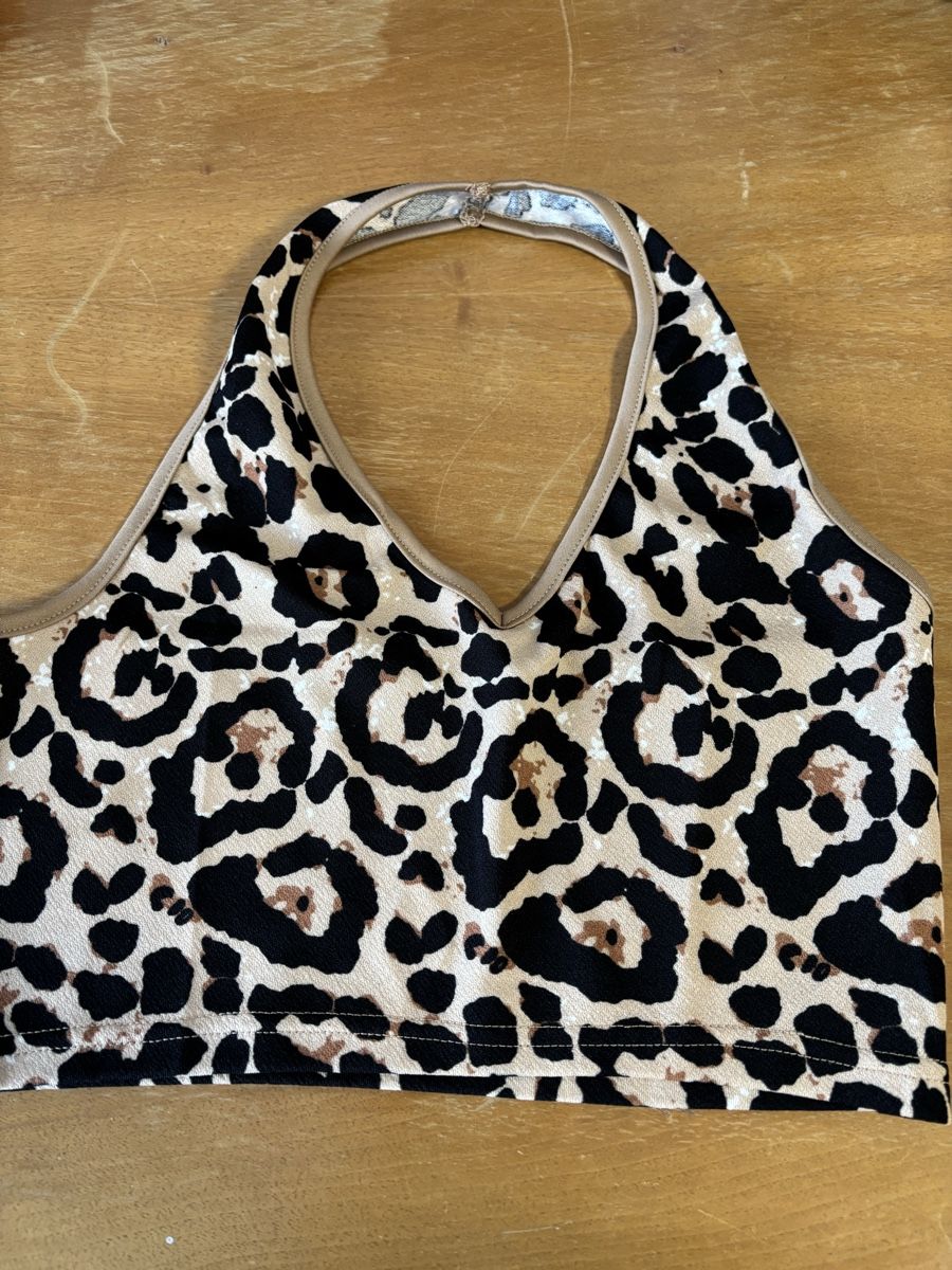 Lotti di vestiti: 7 süsse Neckholder-Tops Gr. 36/38 – Nuovo (secondo la descrizione) da Wald AR venduto da bertli00 4