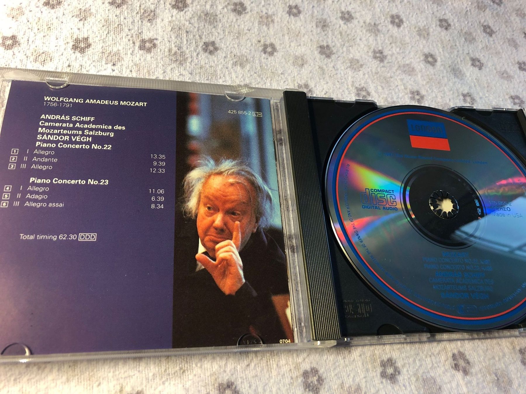 CDs: Mozart: Klavierkonzerte Nr. 22 & 23, Schiff, CD – Gebraucht aus Schübelbach von Bemafaja 2