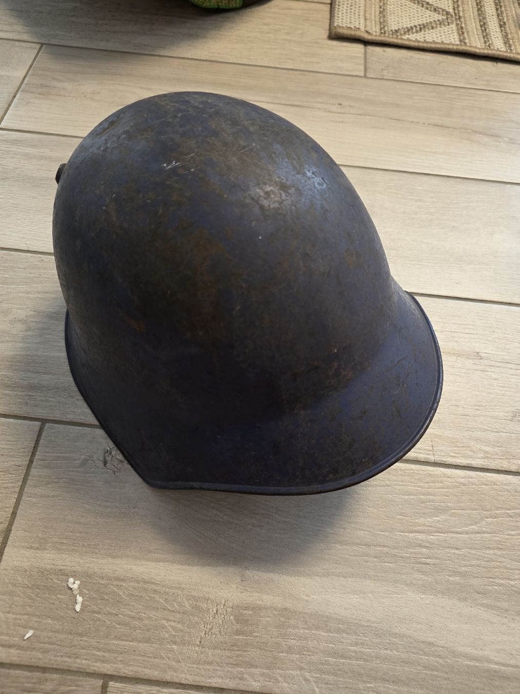 Uniformi & Effetti personali: Stahlhelm Militär Armee Helm – Usato da Dorf venduto da Echo_Elements