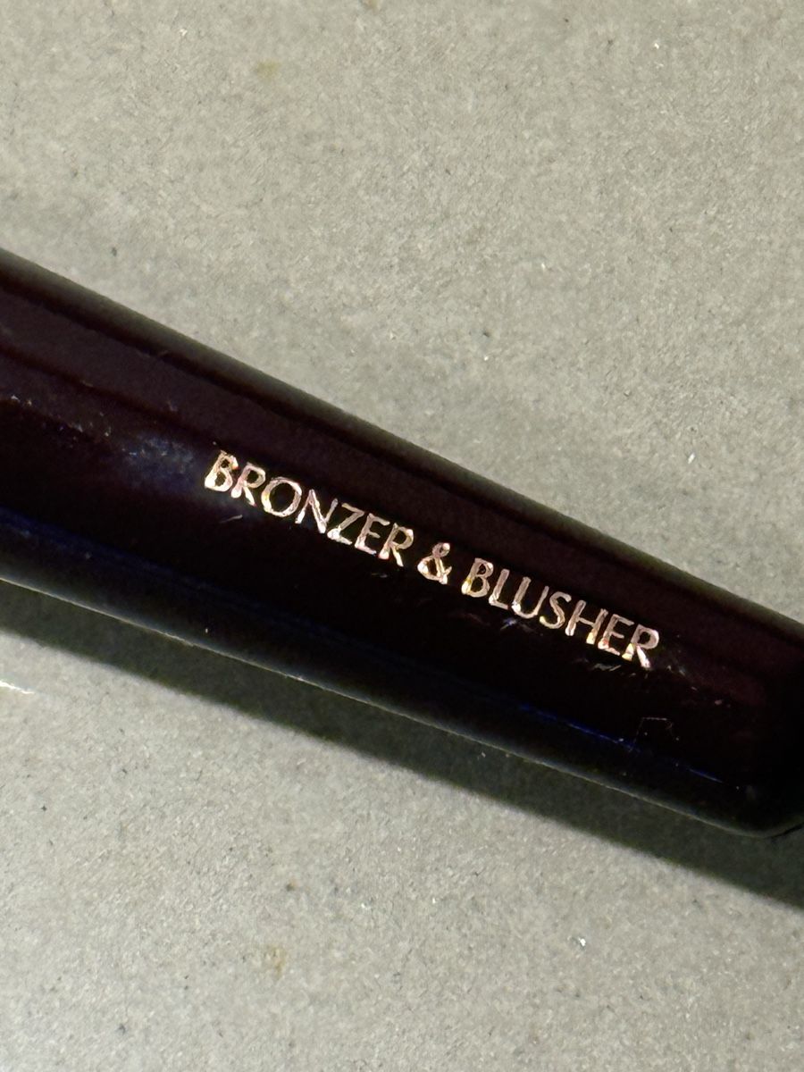 Make-up: Charlotte Tilbury Bronzer & Blusher Pinsel - neu – Neu (gemäss Beschreibung) aus Ottenbach von Suni_82 3