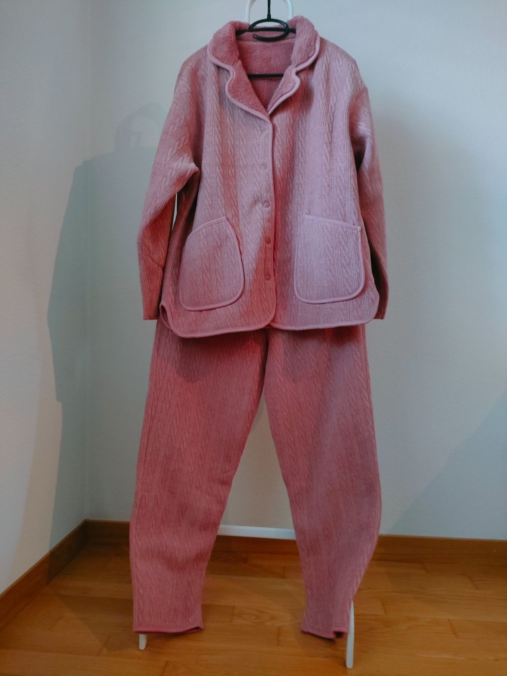 Negligees & Pigiami: Wunderschönes 2-teiliges Pyjama rosa – Nuovo (secondo la descrizione) da Dietikon venduto da MJ_Sporting