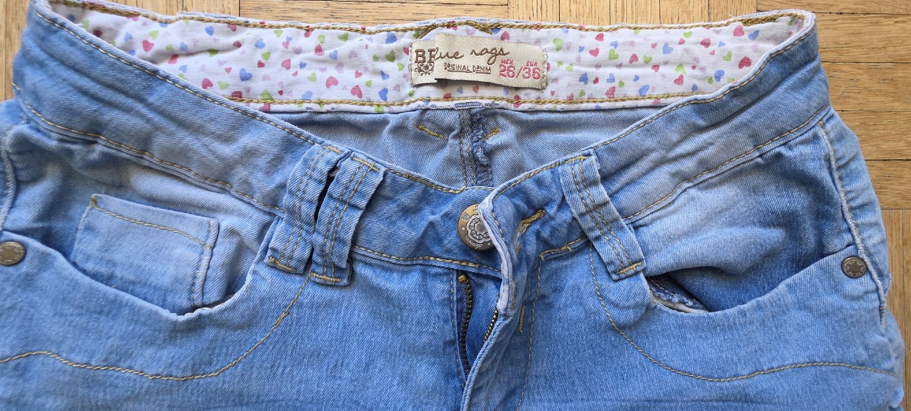 Pantaloni: Bermuda/jeans 3/4 idéal été taille 36 – Usato da Yverdon-les-Bains venduto da van_dq65 3