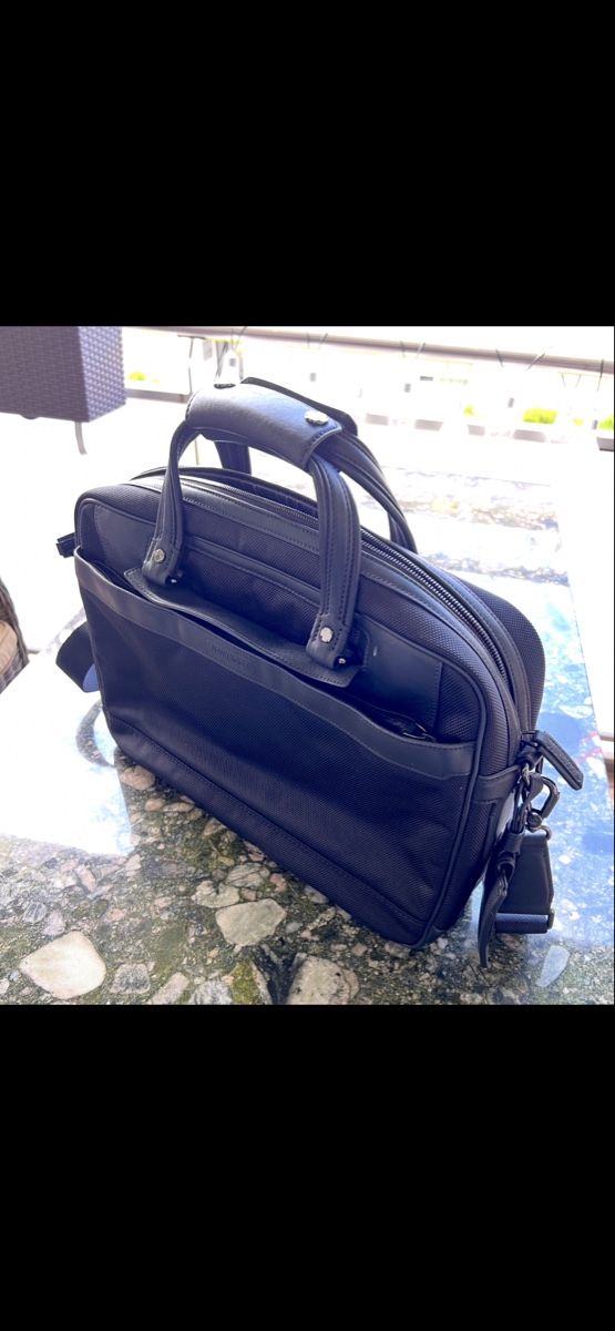 Navyboot Valigie & Borse: Navy Boot Laptoptasche aus Leder & Stoff – Usato da St. Gallen venduto da Zaruhi34 3